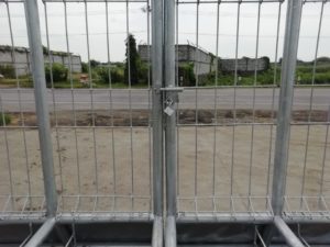 PINTU GERBANG DEPO KERTOSONO