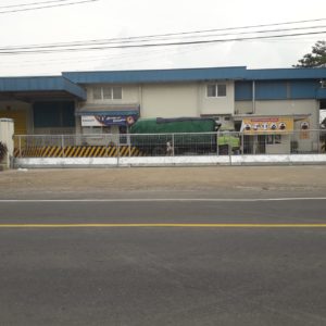 PINTU GERBANG DEPO KERTOSONO